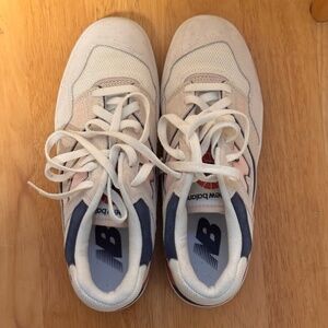 New Balance 550s